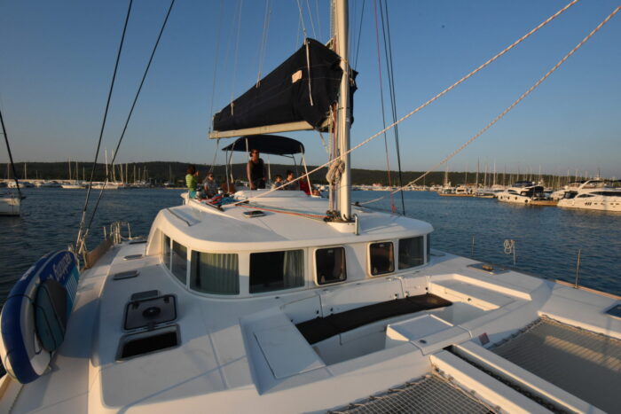 katamaran Lagoon 42
