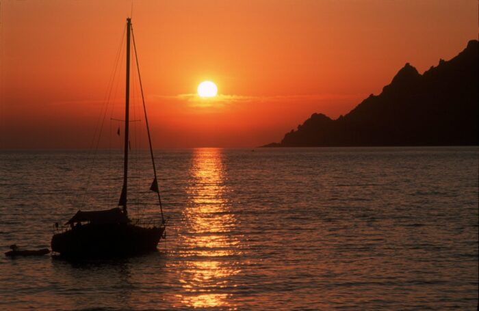 Korsika na katamaránu