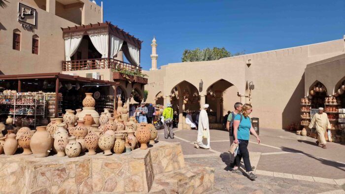 Omán - Nizwa na trhu