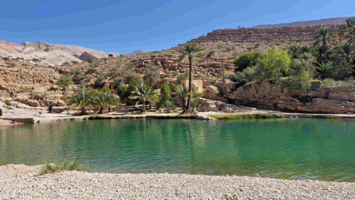 Omán - oáza v poušti ve vnitrozemí