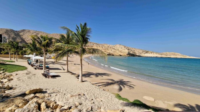 Omán - pláže za Muscatem