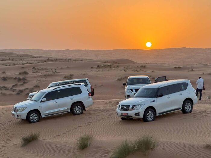 Omán - při západu slunce v poušti